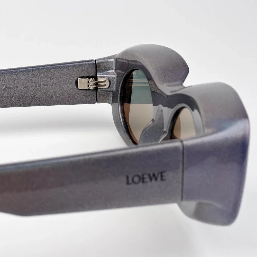 Loewe Paula’s Ibiza LW40033I Sunglasses – Metallic Grey Silver | Model LW40033I